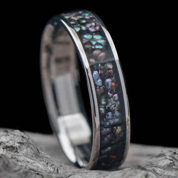 Titanium Men's Wedding Band with Black Pearl Inlay | 6mm – Sesto